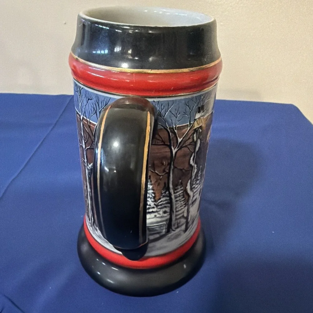 Vintage 1992 Budweiser Holiday Stein 